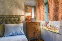 A seating area at Dandy Villas Metsovo-Metska-Down Town-Up to 7