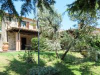 Vonkajšia záhrada v ubytovaní Apartment Vaniglia by Interhome