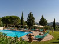 The swimming pool at or close to Apartment Viola by Interhome