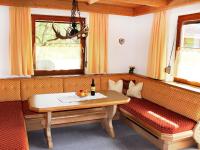 Posedenie v ubytovaní Holiday Home Zeller by Interhome