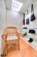 Posedenie v ubytovaní Luxury art apartment in Trastevere with terrace