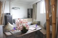 Ein Sitzbereich in der Unterkunft Samui Beach Residence Hotel