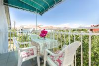 Balkón alebo terasa v ubytovaní Apartments Mirjana Blue Beach