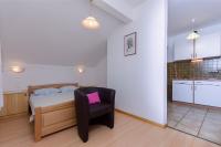 Kuchyňa alebo kuchynka v ubytovaní Apartments Mirjana Blue Beach