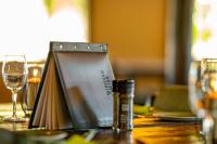 Nápoje v ubytování Gondwana Namib Desert Lodge