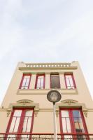 The building in which fogadókat is located