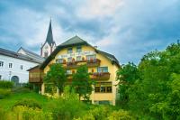 Ogród w obiekcie Örglwirt Ferienwelt - Hotel Post Örglwirt