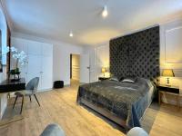Posteľ alebo postele v izbe v ubytovaní Perfect Stay - "Miodowa Faktoria # 4"