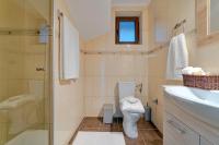 Kúpeľňa v ubytovaní Faraggi Villas