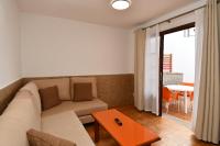 Apartamento de 1 dormitorio con terraza