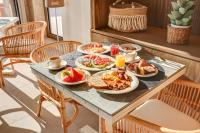 Hoposa Pollentia - Adults Only, Port de Pollença – Prețuri ...