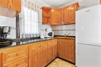 A kitchen or kitchenette at Blue Sky apartment