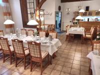 Restaurace v ubytování Hotel Weinhof Groß Mackenstedt