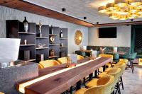 TV a/nebo společenská místnost v ubytování Hotel Neue Post