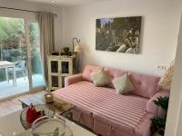 Posedenie v ubytovaní CANYAMEL Apt 3A CALA VARQUES 100 mts from Canyamel Beach POOL CHILL-OUT TERRACE WITH AWESOME VIEWS