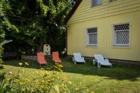 Vonkajšia záhrada v ubytovaní Szalai Apartman