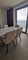 Posedenie v ubytovaní Sea House Resort