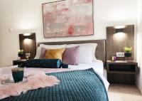 Posteľ alebo postele v izbe v ubytovaní Modern apartment Rino