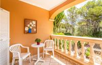 Balkón alebo terasa v ubytovaní 3 Bedroom Awesome Home In Porto Petro