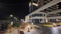 Budova, v ktorej sa apartmán nachádza