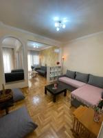 A seating area at Beautiful apartment in the center of Thessaloniki