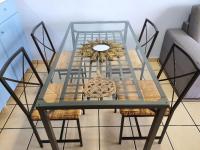 Posezení v ubytování Apartamento Karina Beach-5
