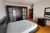 Postel nebo postele na pokoji v ubytování Bright spacious apartment