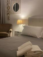 Posteľ alebo postele v izbe v ubytovaní Benal Beach Apartments