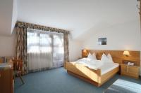 Posteľ alebo postele v izbe v ubytovaní Alpenhotel Ratsberg 1650m