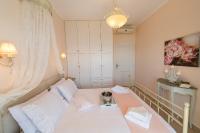 Posteľ alebo postele v izbe v ubytovaní Villa Meliti - private villa with stunning seaviews, infinity pool, close to the beach