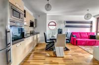 Kuchyňa alebo kuchynka v ubytovaní Apartament Gwiazda Perła Krynicy