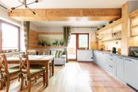 Kuchyňa alebo kuchynka v ubytovaní Apartament Natura Zakopane