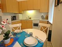 Kuchyňa alebo kuchynka v ubytovaní Apartment Tichy by Interhome