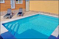 Bazén v ubytovaní Bungalow con piscina privada alebo v jeho blízkosti