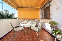 A balcony or terrace at Caracola Apartment