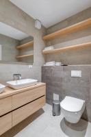 Kúpeľňa v ubytovaní Sea Bliss Luxury Villa - Sevid