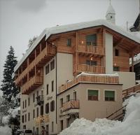 Budova, v ktorej sa hotel nachádza