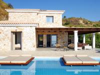 Bazén v ubytovaní Villa Kalypso Infinity Pool Villa alebo v jeho blízkosti