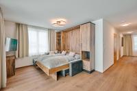 A bed or beds in a room at 1400 FlexenLodge