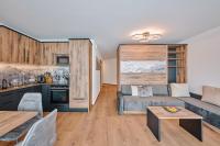 A kitchen or kitchenette at 1400 FlexenLodge