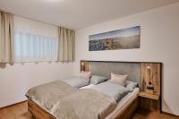 A bed or beds in a room at 1400 FlexenLodge