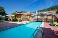 Piscina en o cerca de Casas Rurales Carroyosa del Jerte