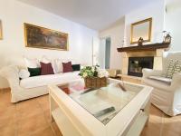 A seating area at Casa Villamena