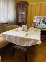 The Pearl Apartment Varna italokat is kínál