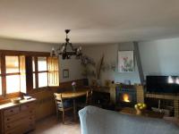 Posezení v ubytování Casa rural Cristina- Piscina climatizada
