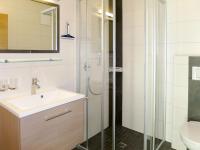 Kúpeľňa v ubytovaní Apartment Hanser by Interhome