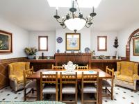 Posedenie v ubytovaní Holiday Home El Pino by Interhome