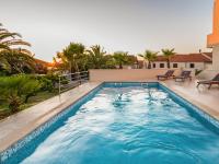 Bazén v ubytovaní Apartment Villa 2 Pools-3 by Interhome alebo v jeho blízkosti