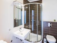 Kúpeľňa v ubytovaní Apartment Villa 2 Pools-3 by Interhome
