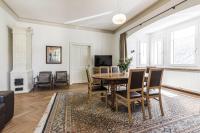 Telewizja i/lub zestaw kina domowego w obiekcie Villa Martiner Apartments Francesco